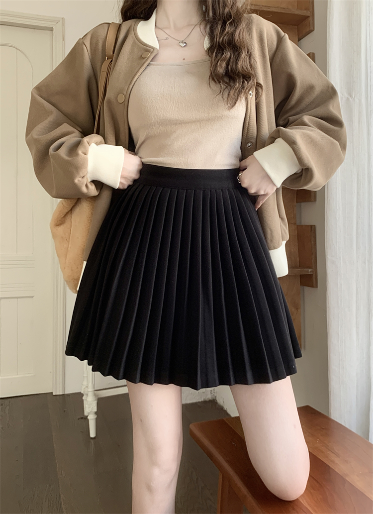 Actual shot ~ Autumn and winter hot girl woolen pleated skirt for women high waist slimming A-line anti-exposure short skirt