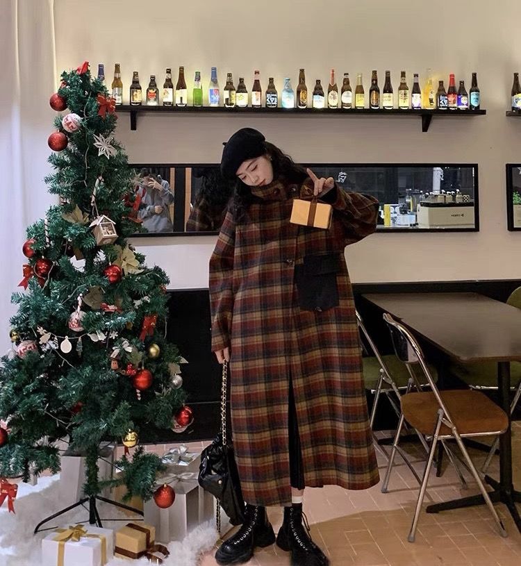 ！圣诞战袍款精致格子大衣女中长款小立领韩版时尚大衣外套