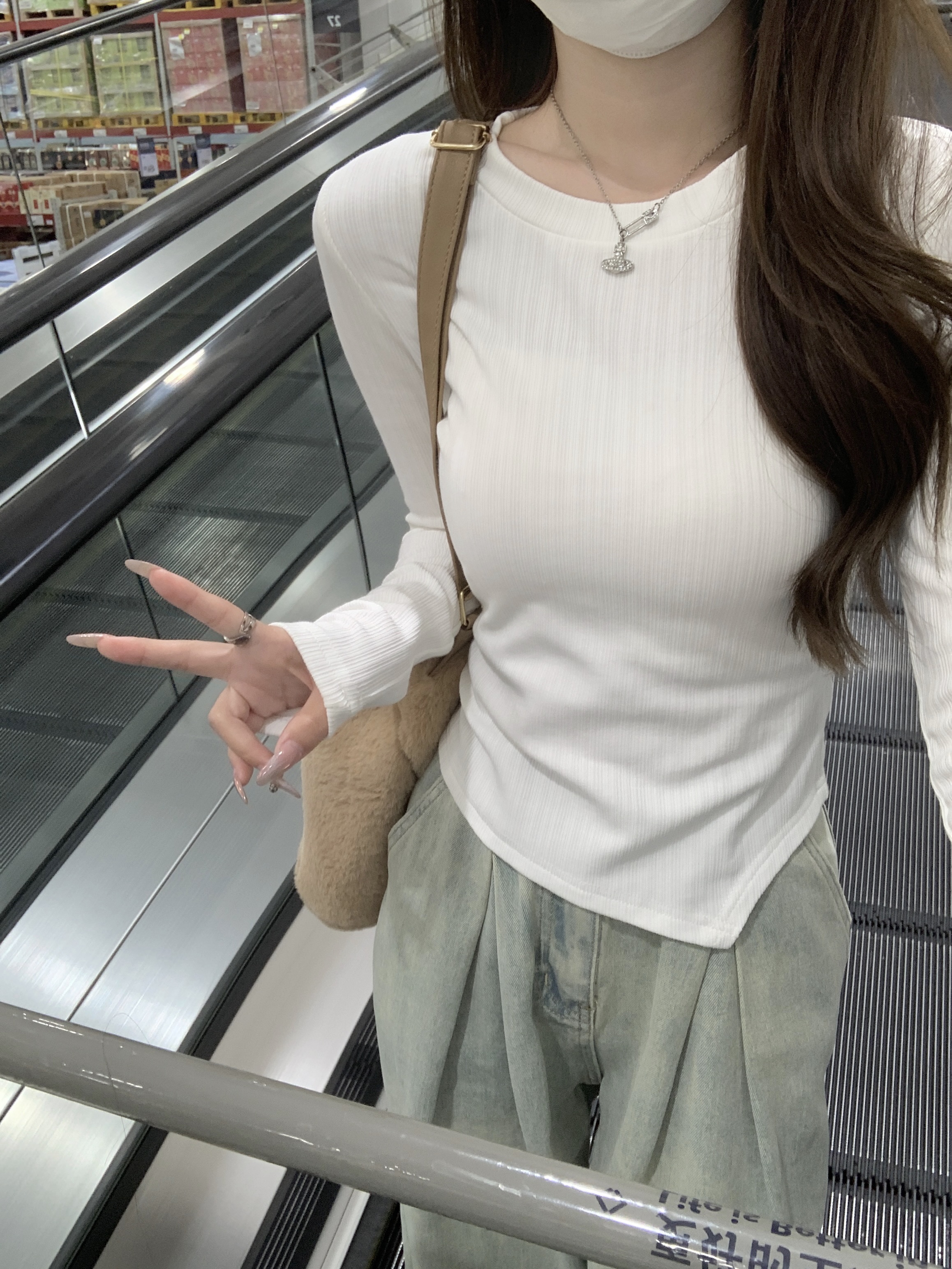 实拍~秋冬韩版白色加绒长袖内外搭加厚打底衫设计感长袖上衣
