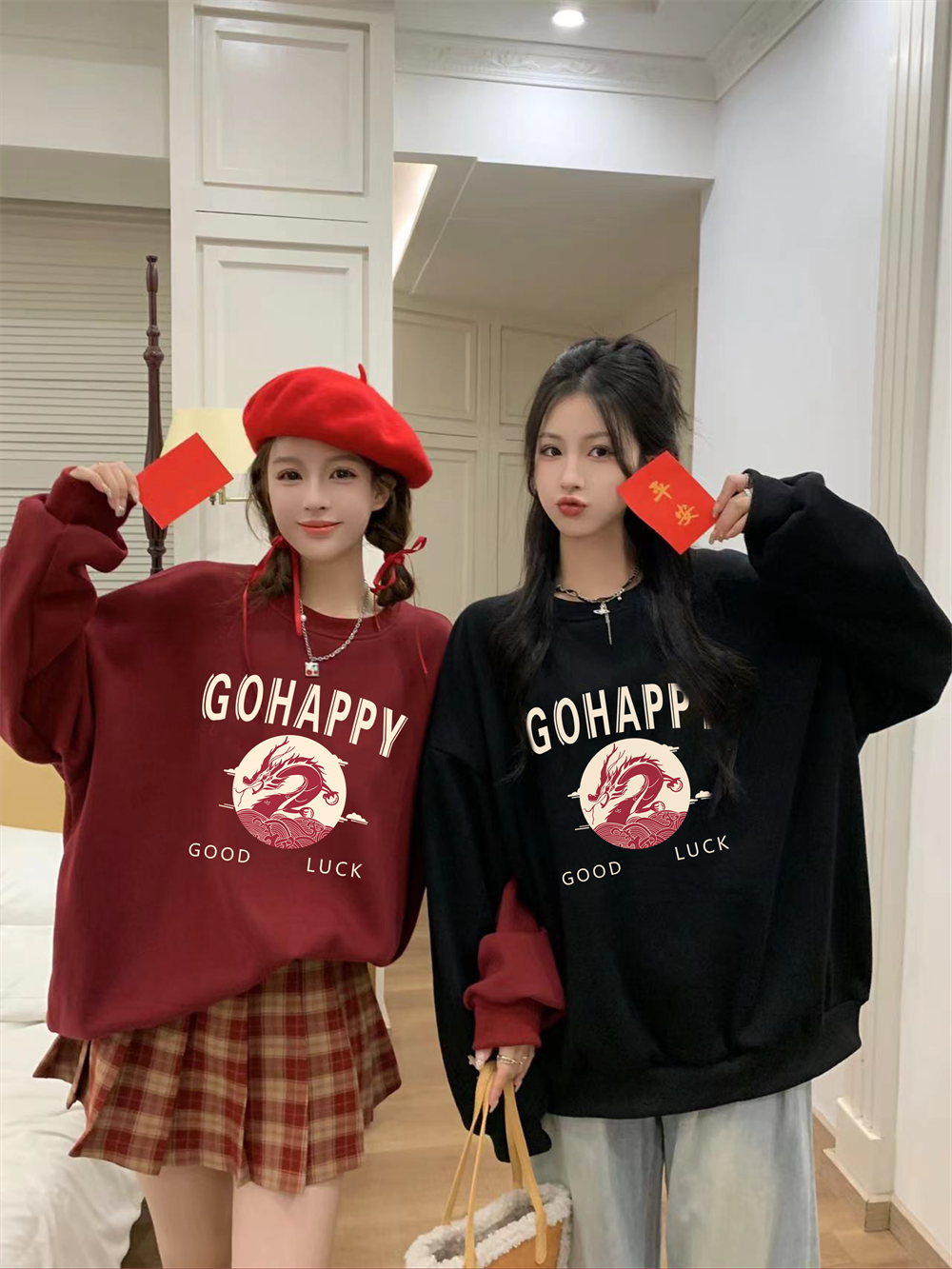 Really shot original Chinese style Dragon Year New Year red thickened plus velvet baby velvet Christmas long-sleeved sweatshirt for male and female besties