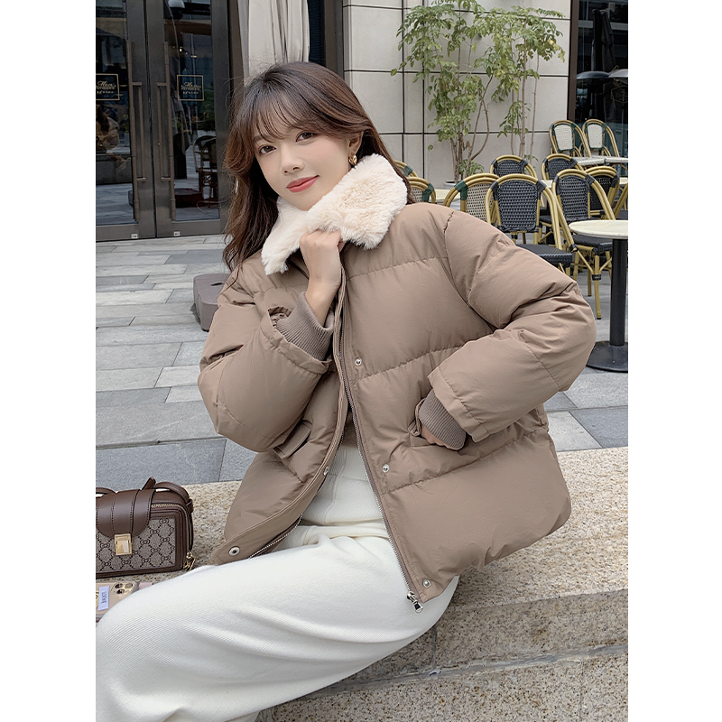 Actual shot of  autumn and winter new Korean style women's fur collar, large pockets, short thickened solid color cotton coat