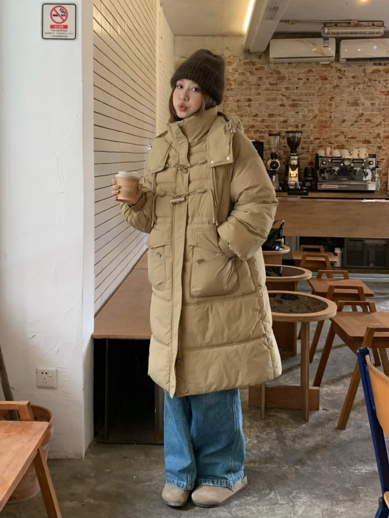 Actual photo of thickened warm quilt and knee-length cotton coat