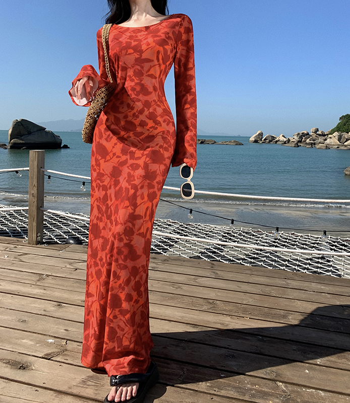 摩洛哥玫瑰印花長袖連衣裙女2023秋季新款修身顯瘦慵懶風度假長裙