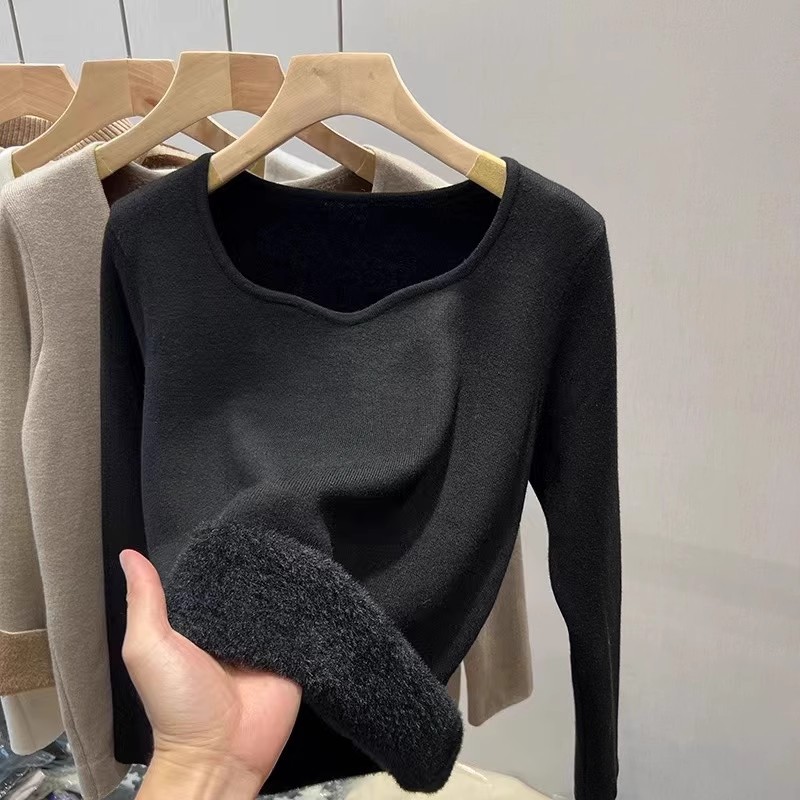 Warm low-necked bottoming shirt for women in autumn and winter new style plus velvet and thickened one-piece velvet fur inner layer with fashionable square collar top