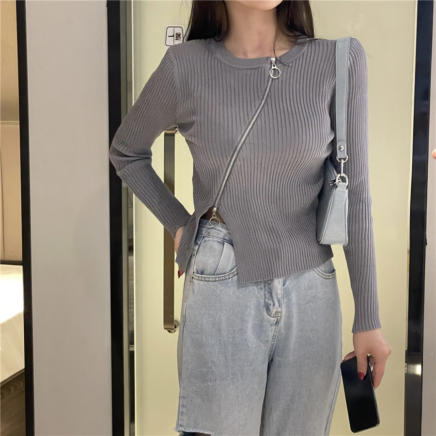 Early autumn knitted cardigan short top women's zipper irregular design niche slim long-sleeved bottoming shirt