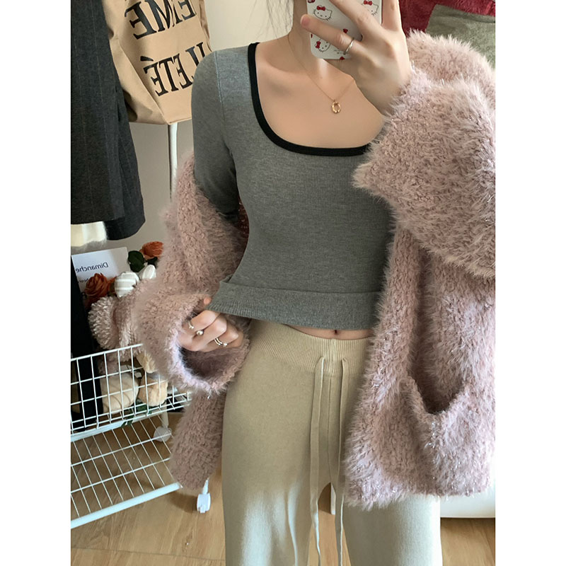 Real shot of autumn and winter retro square collar plus velvet and thickened color matching bottoming shirt warm with chest pad slim slimming top