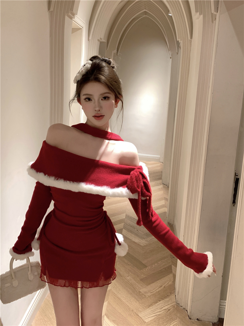 Real shot ~ Halter neck dress for women in autumn and winter, raw edge hip skirt, red New Year shirt