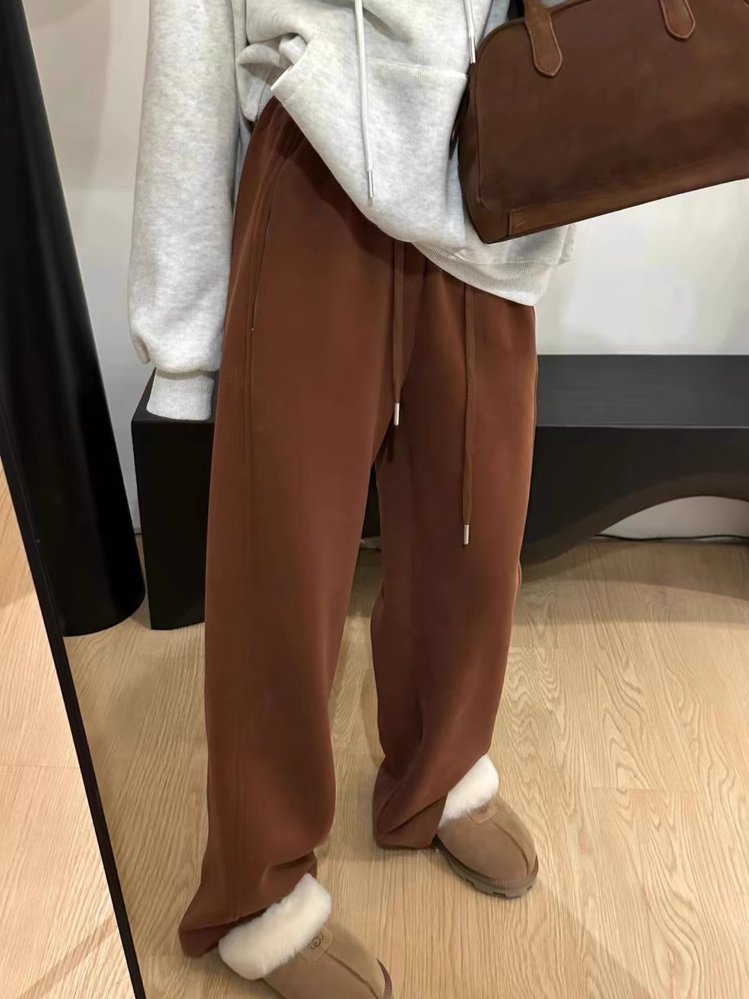 European high-waist drawstring sweatpants women's wide-legged winter new style plus velvet and thickened loose casual straight sports trousers
