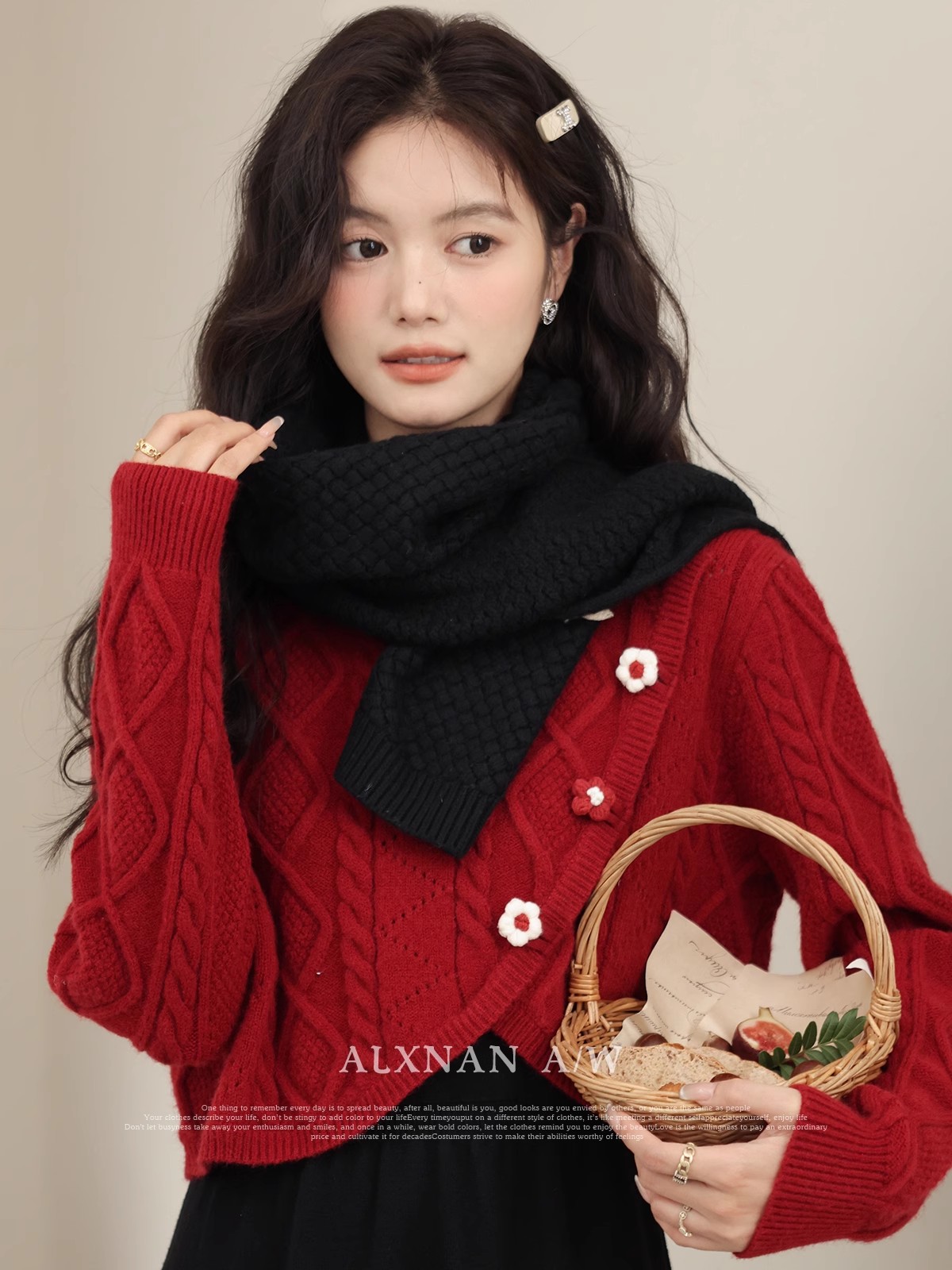Lu Xiangnan original Hong Kong Island Rose high-end fashion suit women's  autumn and winter sweater skirt two-piece set