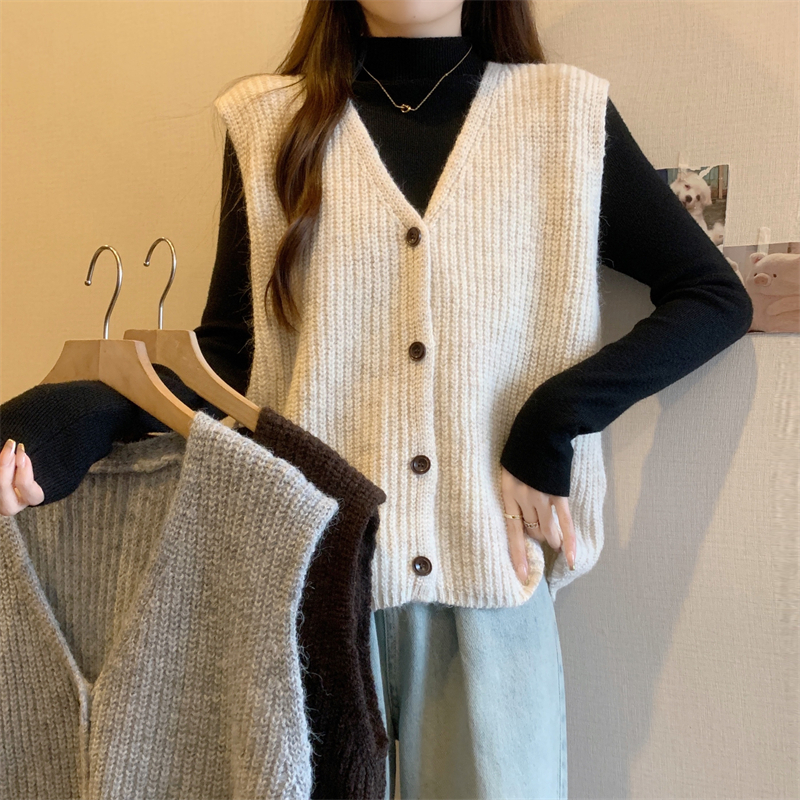 Real shot of large size fat girl autumn and winter new style Japanese style lazy style vest coat vest women's top