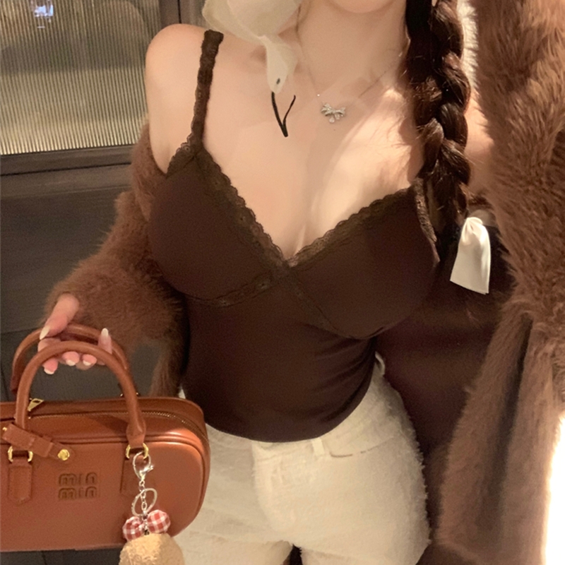 Real shot ~ American coffee-colored hottie with sweet and cool style lace sling design vest with thickened sling for slim fit