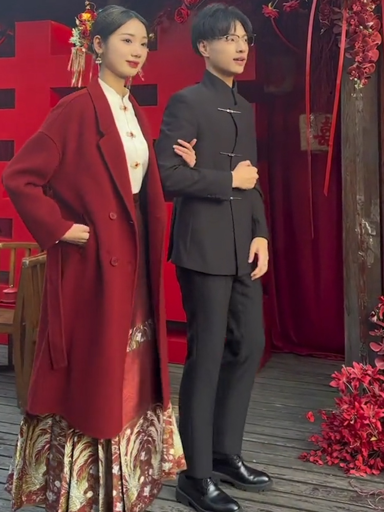 韩版酒红色大衣女结婚呢子双面羊毛秋冬高级感新娘毛呢外套可日常