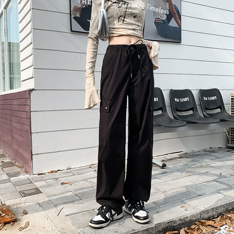 Actual shot of 2024 early spring American street hot girl overalls, loose wide-leg multi-pocket casual pants, fashionable and versatile