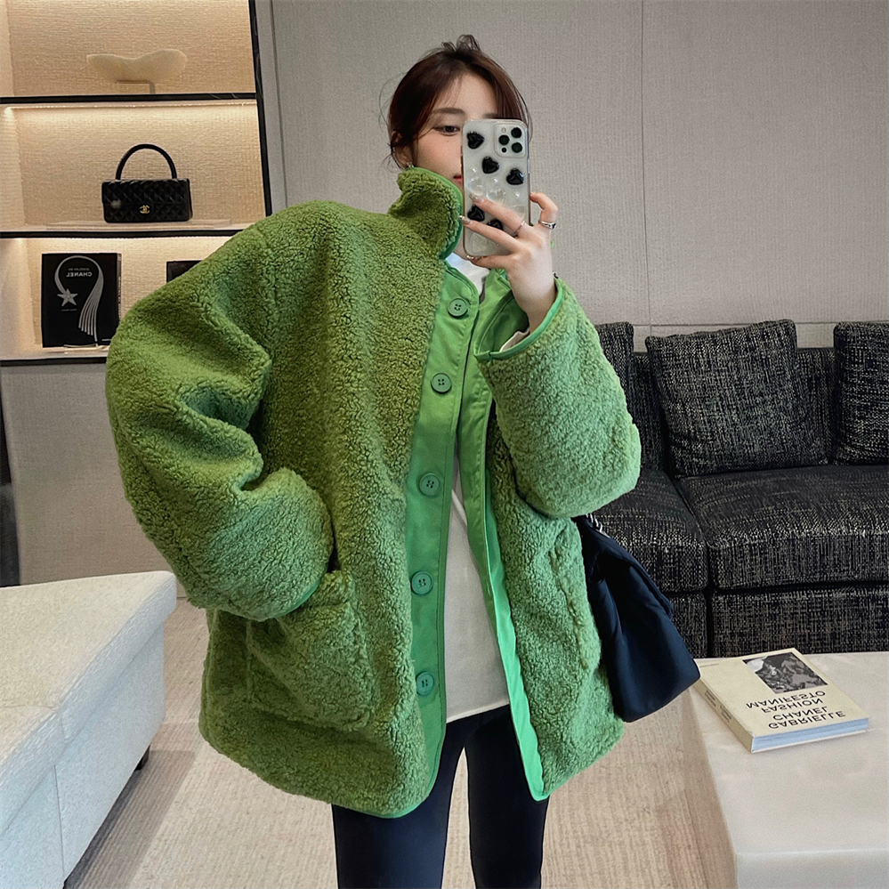 Actual shot of avocado green fried street reversible lamb wool warm jacket mid-length loose cotton coat trendy