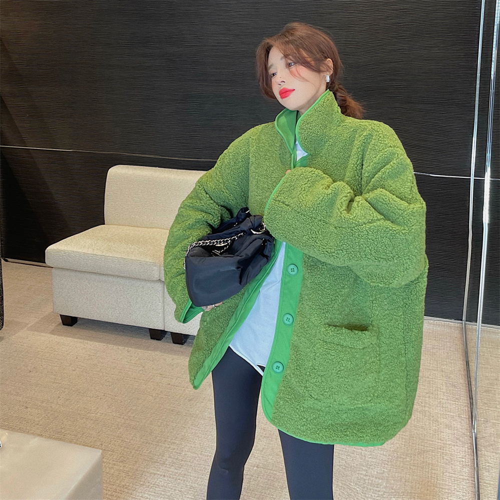 Actual shot of avocado green fried street reversible lamb wool warm jacket mid-length loose cotton coat trendy