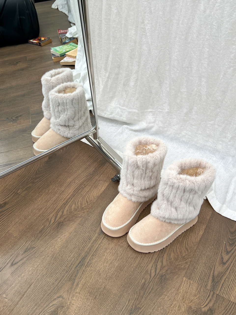 实拍冰岛雪地靴女毛绒可爱奶油小众短筒保暖毛毛靴冬季厚底增高鞋
