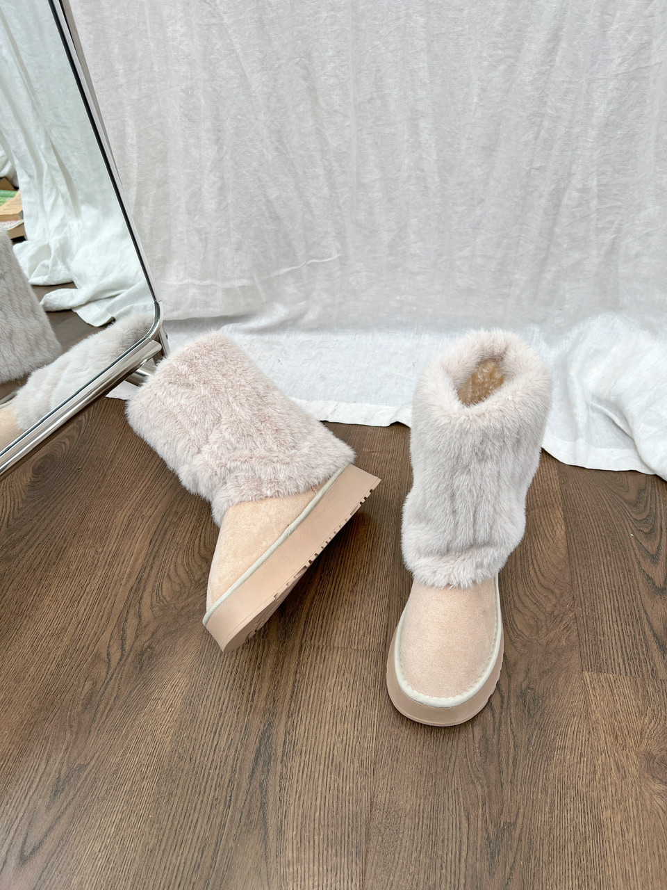 实拍冰岛雪地靴女毛绒可爱奶油小众短筒保暖毛毛靴冬季厚底增高鞋