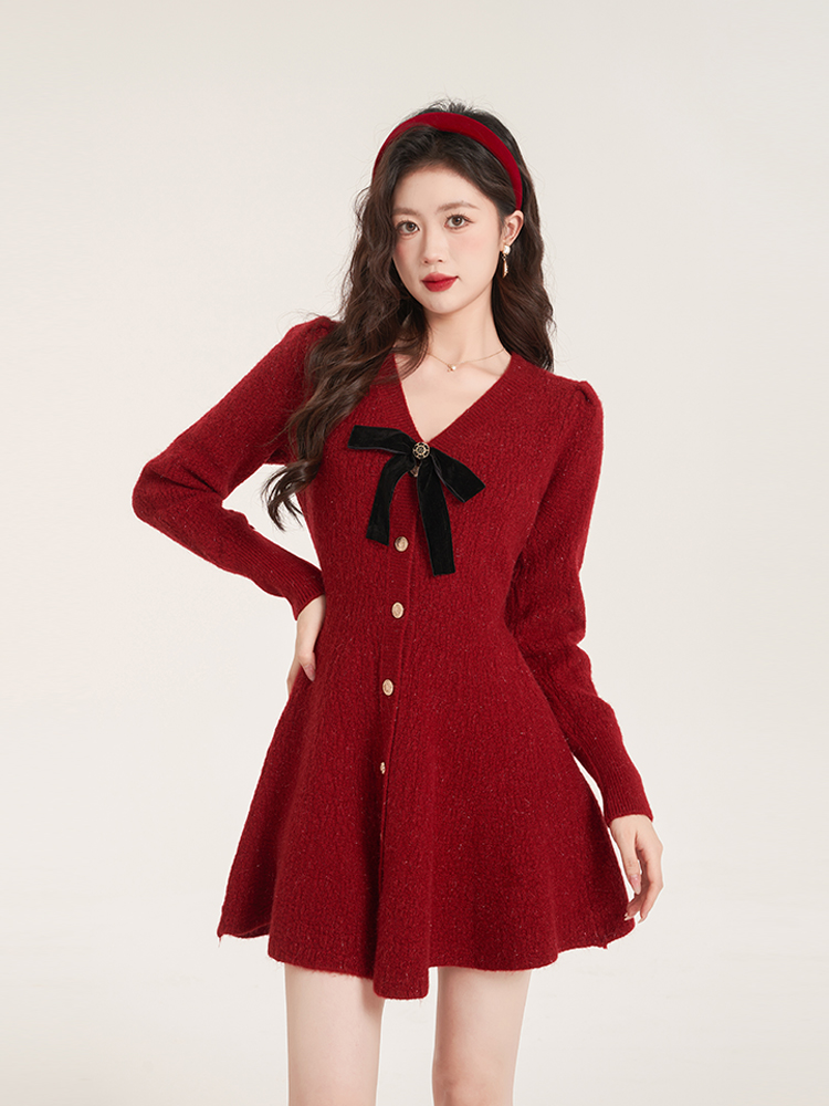 慵懒风V领毛衣连衣裙女小红裙冬季新款法式针织打底长袖圣诞裙子