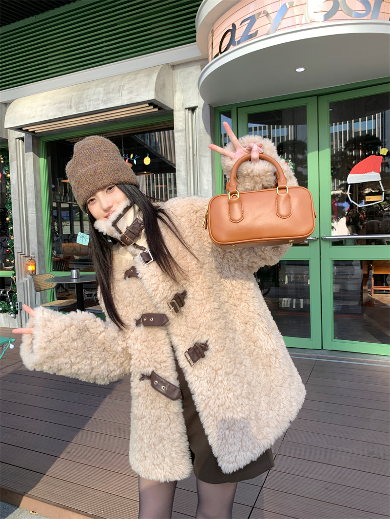Real shot of stand-up collar belt buckle warm lamb plush fur all-in-one coat for women autumn and winter fur top