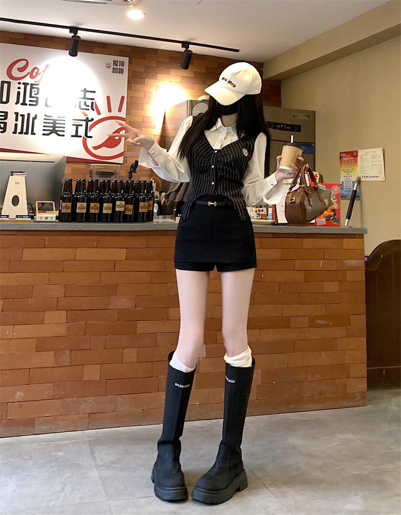 Actual shot ~ black and white stitching college style long-sleeved shirt top + black high-waist hip-covering trouser skirt suit