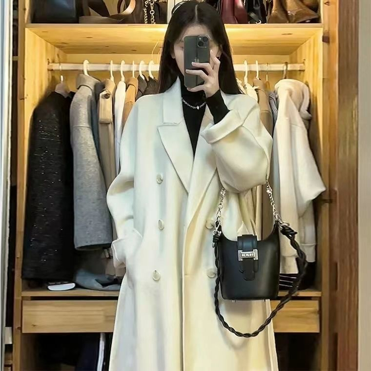 White woolen coat for women 2023 autumn and winter new style Hepburn style small Korean style high-end woolen coat trend