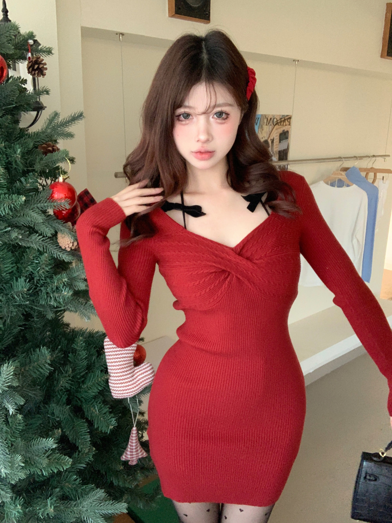 Real shot Snowy Night Barbie retro waist knitted dress women's design sexy bow bottoming hip skirt