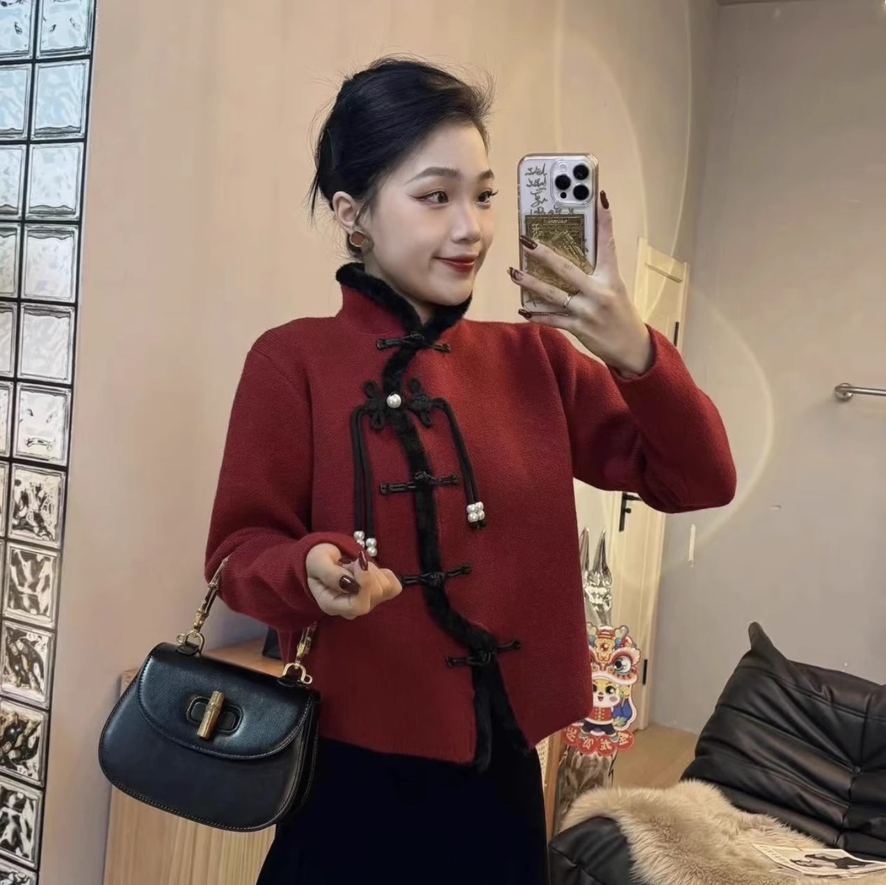 新中式红色盘扣毛毛立领毛衣女秋冬新款设计感慵懒风超好看的上衣