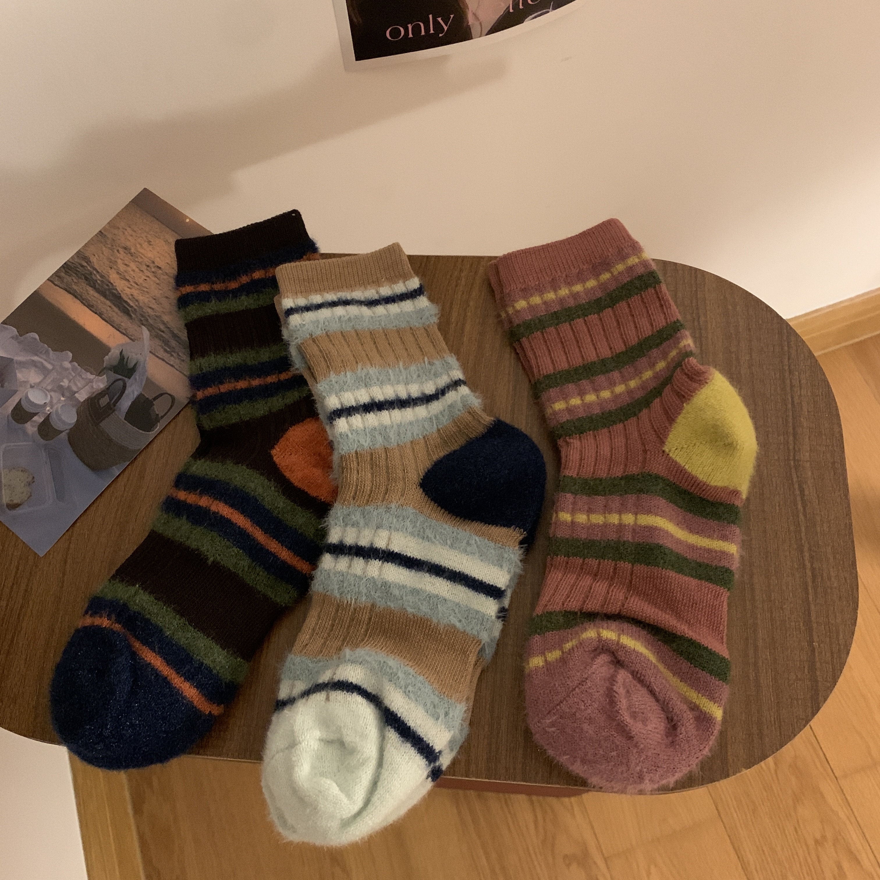 Actual shot of Korean style striped plush socks, warm mid-calf socks, autumn and winter pile socks, versatile 3 pairs
