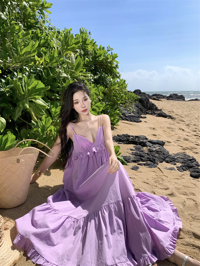高級感愛麗絲裙擺苧麻織物浪漫花邊連衣裙V領舒適寬松度假吊帶裙