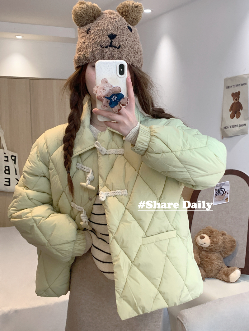 Actual shot of horn button rhombus down jacket for women, new Korean version, loose and thickened, warm cotton jacket
