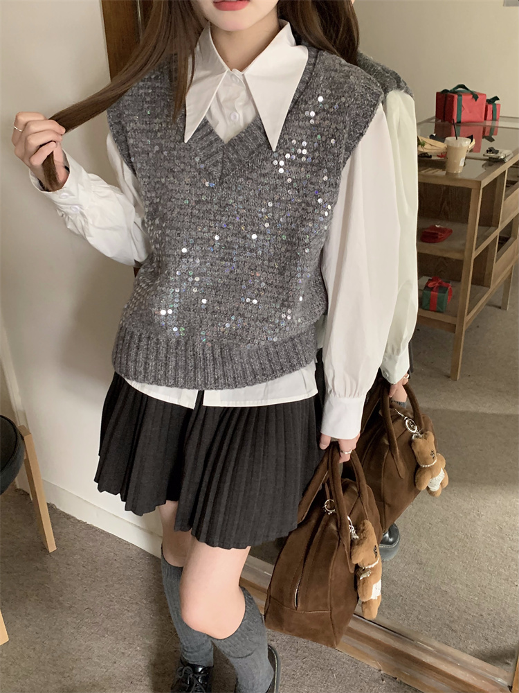Real shot!  Sequined knitted vest sweater + chic pointed collar long-sleeved shirt set