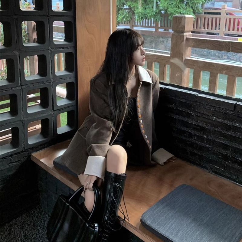 French retro lapel short coat for women winter new high-end single-breasted temperament long-sleeved small suit