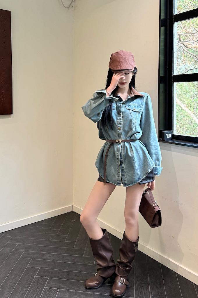 Actual shot of loose casual long-sleeved washed retro distressed denim shirt with color matching inner denim top