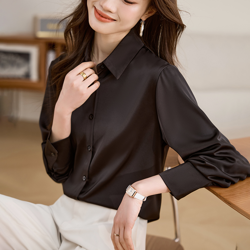實拍新款長袖女士緞面襯衫小眾顯瘦時尚2026春秋收腰高端襯衣