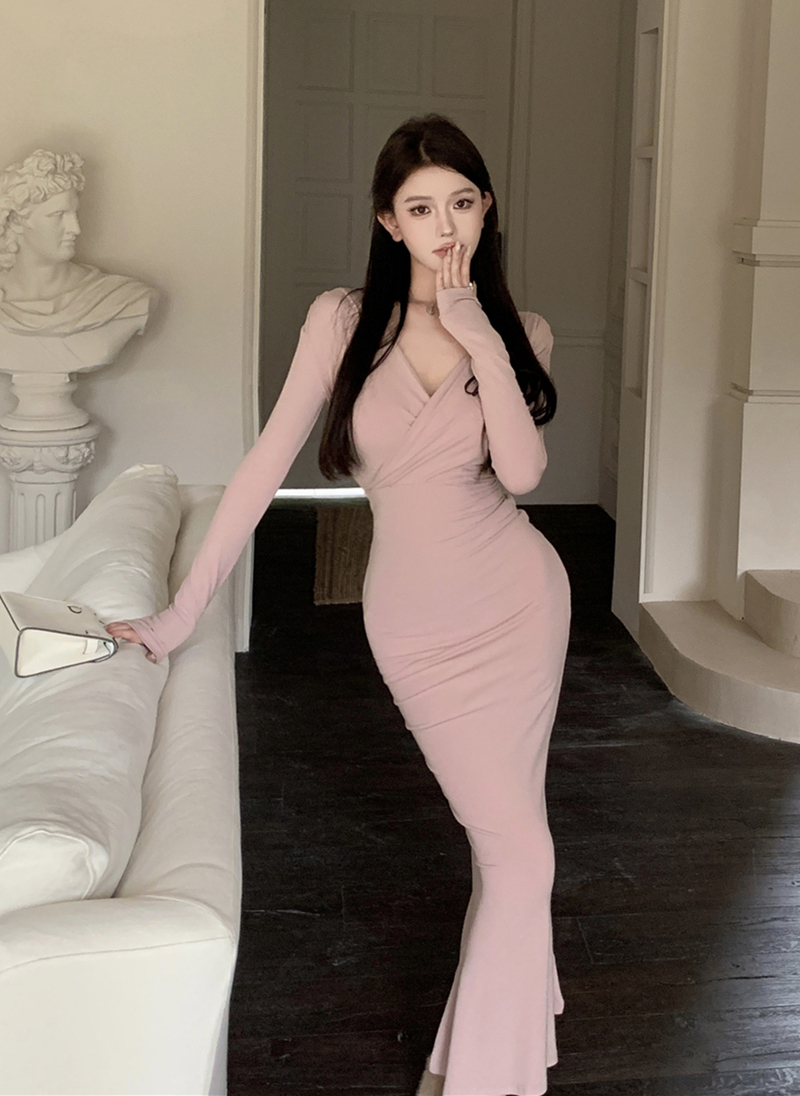 實拍秋裝復古性感V領系帶顯瘦魚尾包臀連衣裙長裙女