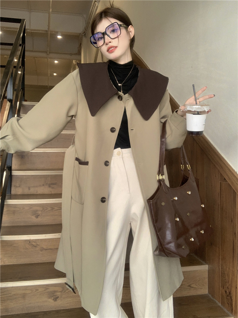 Actual shot of 2024 spring new high-end mid-length design doll collar temperament British style jacket