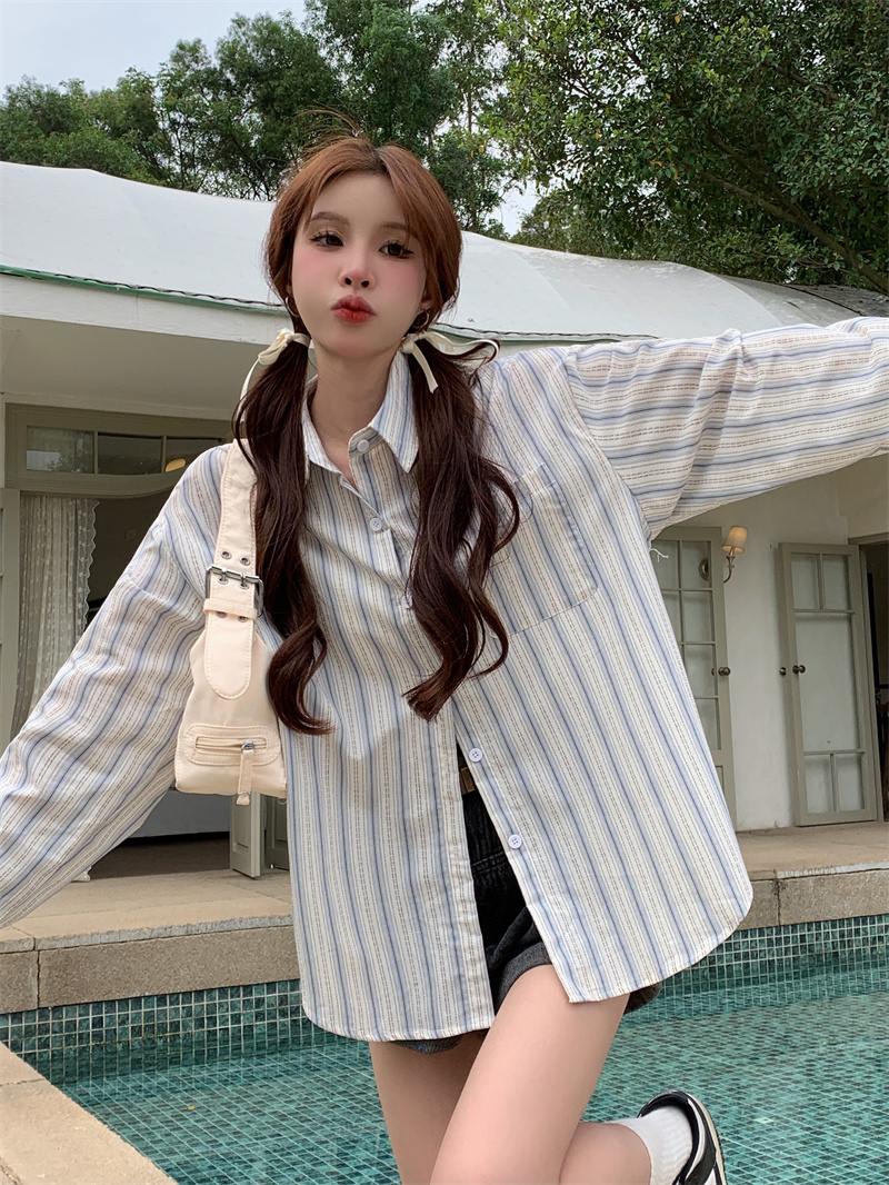 2024 New Women's Spring Autumn and Summer Sun Protection Shirt Jacket Design Niche Blue Striped French Top