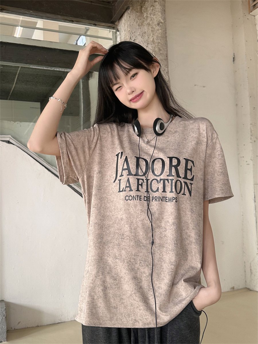 Real shot of South Korea's Dongdaemun 2024 spring new style small round neck letter casual short-sleeved T-shirt for women