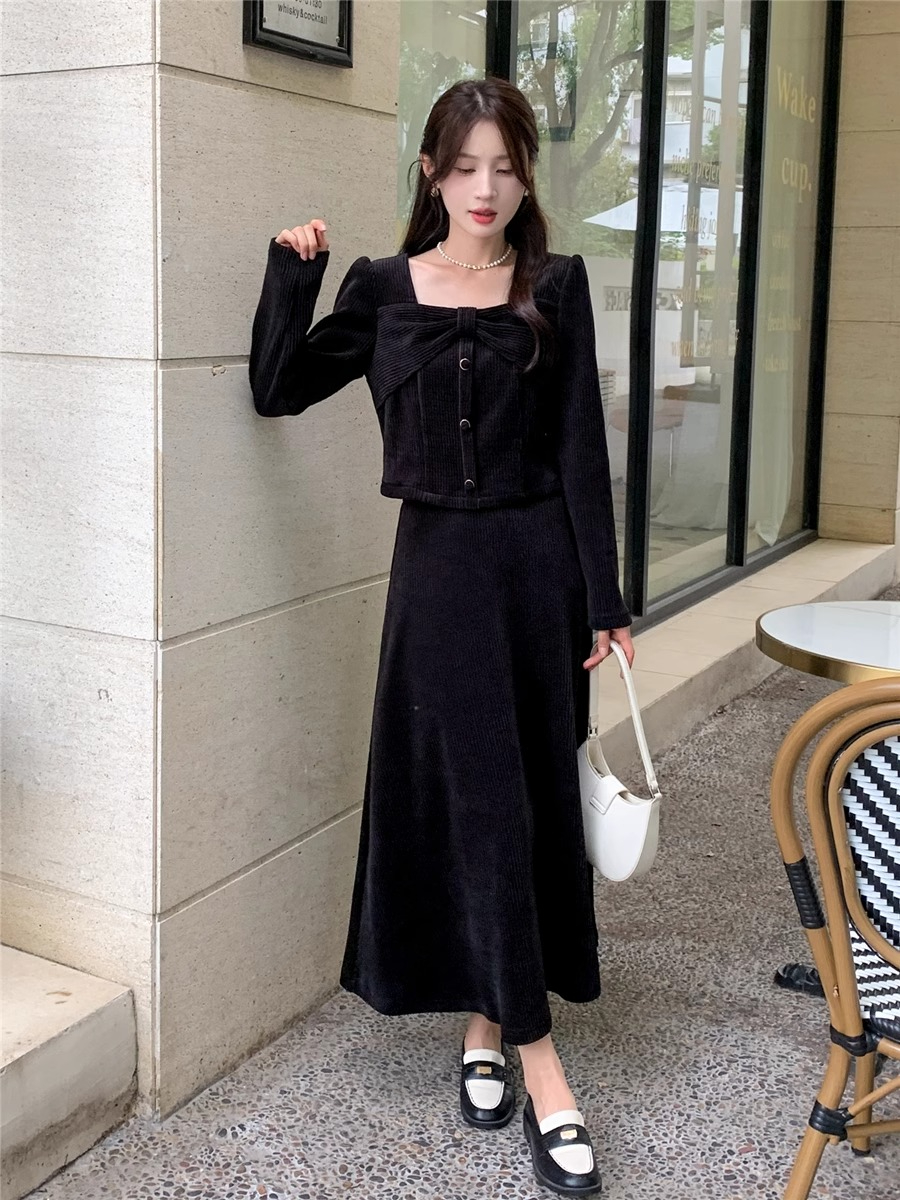 European goods 2024 spring and autumn small fragrance bow suit skirt corduroy top skirt two-piece dress for women