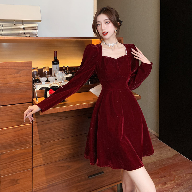 Red velvet dress dress women's early autumn and winter new style with coat long sleeves slimming temperament