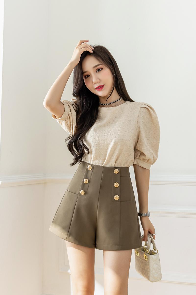 Casual shorts for women 2024 summer new style high-waisted suit shorts versatile breasted loose A-line wide-leg pants hot pants