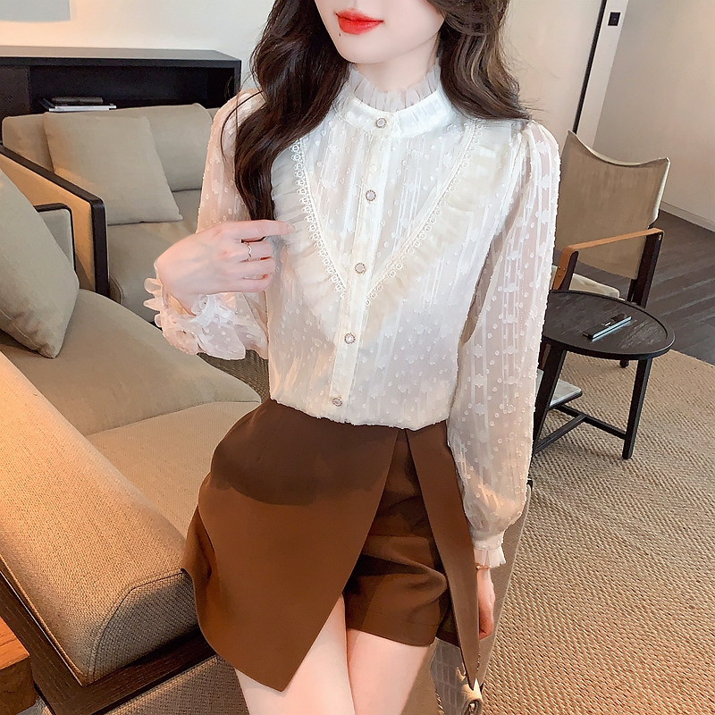 Lace bottoming shirt for women 2024 new spring wear fungus collar chiffon top long-sleeved fashionable and chic shirt