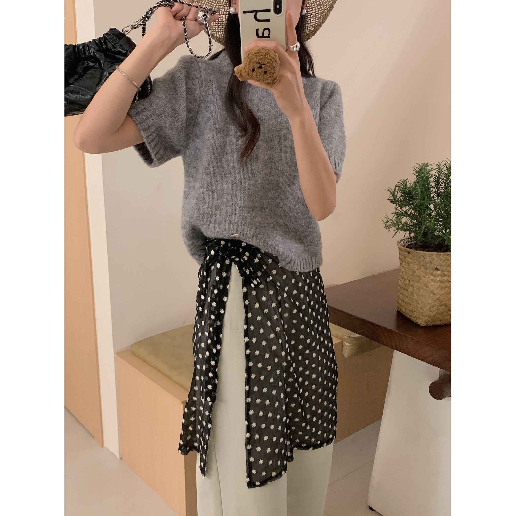 Real shot 24 early spring Korean style layering embroidery one-piece skirt vs short-sleeved sweater suit