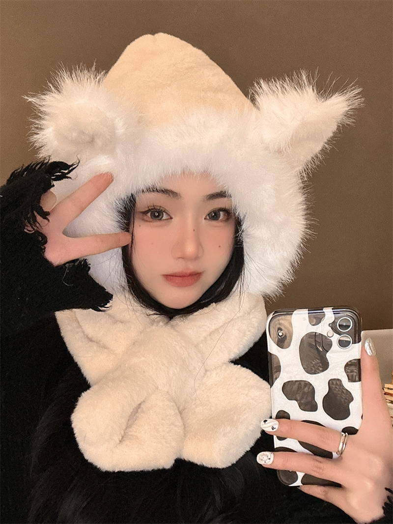 Real shot!  Winter hat and scarf integrated bear ears plush hat plus velvet thickening cycling ear protection hat