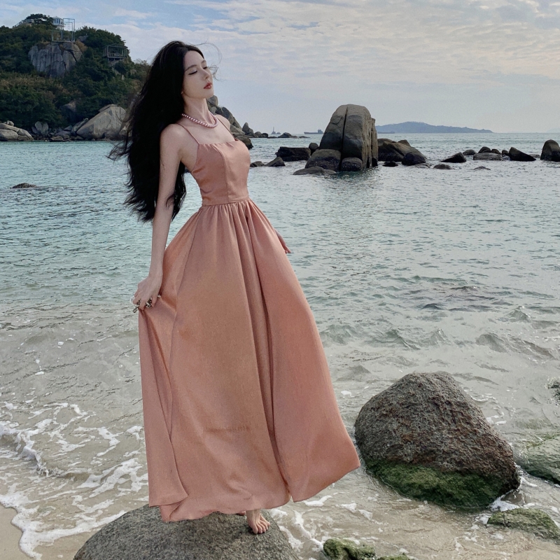 實拍法式吊帶裙海邊度假連衣裙高級感裙子沙灘長裙女