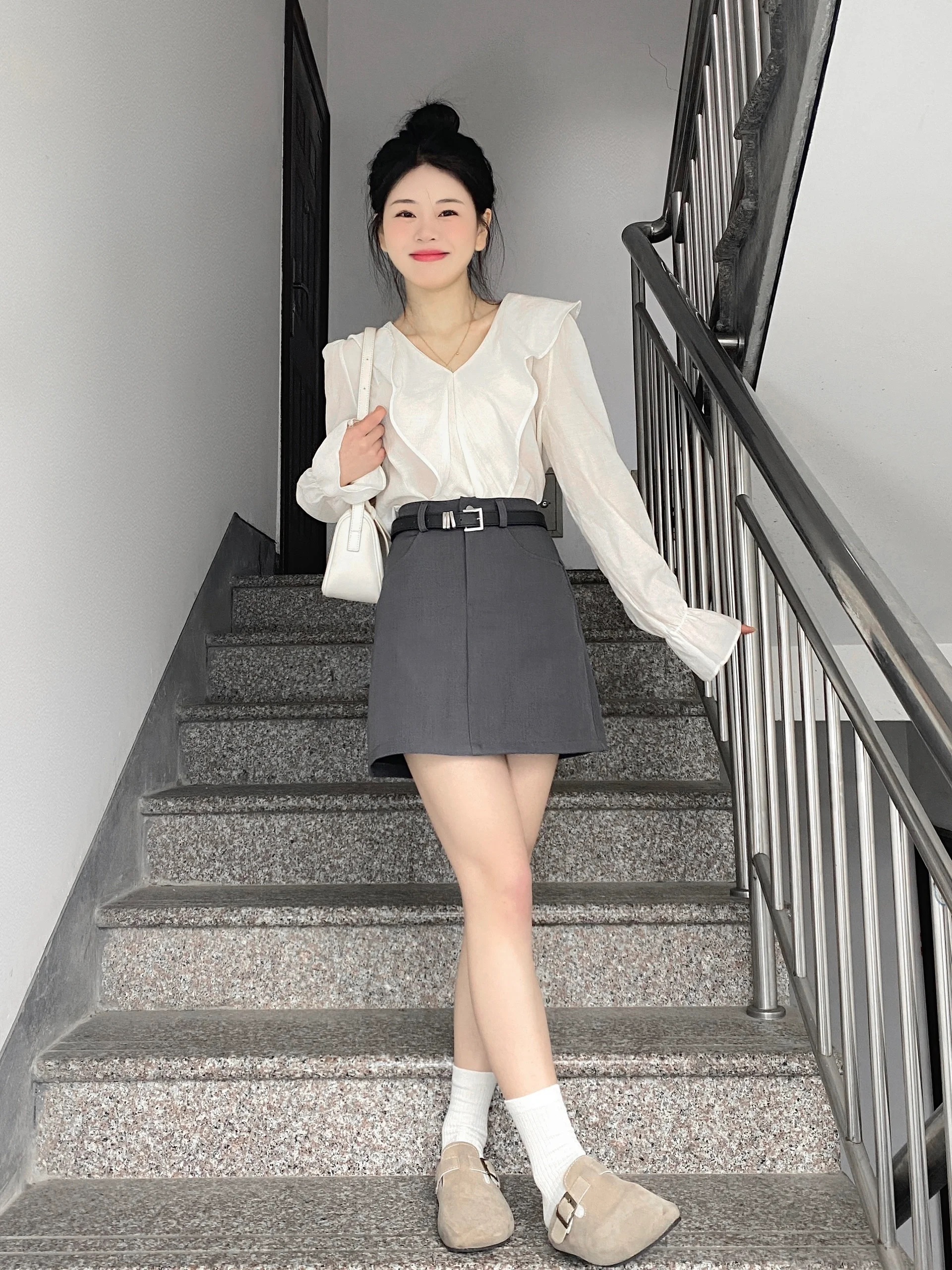 小个子穿搭一整套今年流行漂亮韩剧女主温柔气质衬衫半身裙两件套