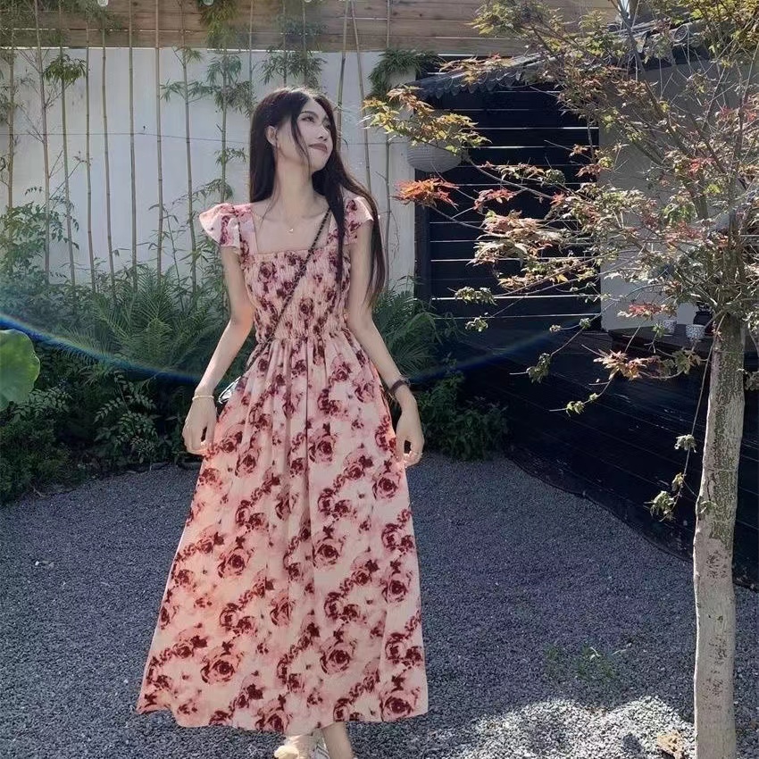 超仙森系连衣裙2024夏季新款小飞袖甜美气质温柔风法式碎花中长裙