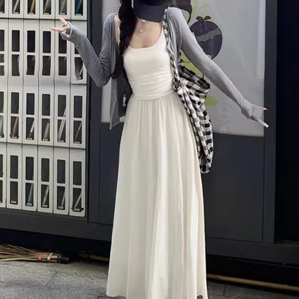 赫本风白色气质三件套慵懒风修身显瘦开衫吊带高腰半身裙休闲套装