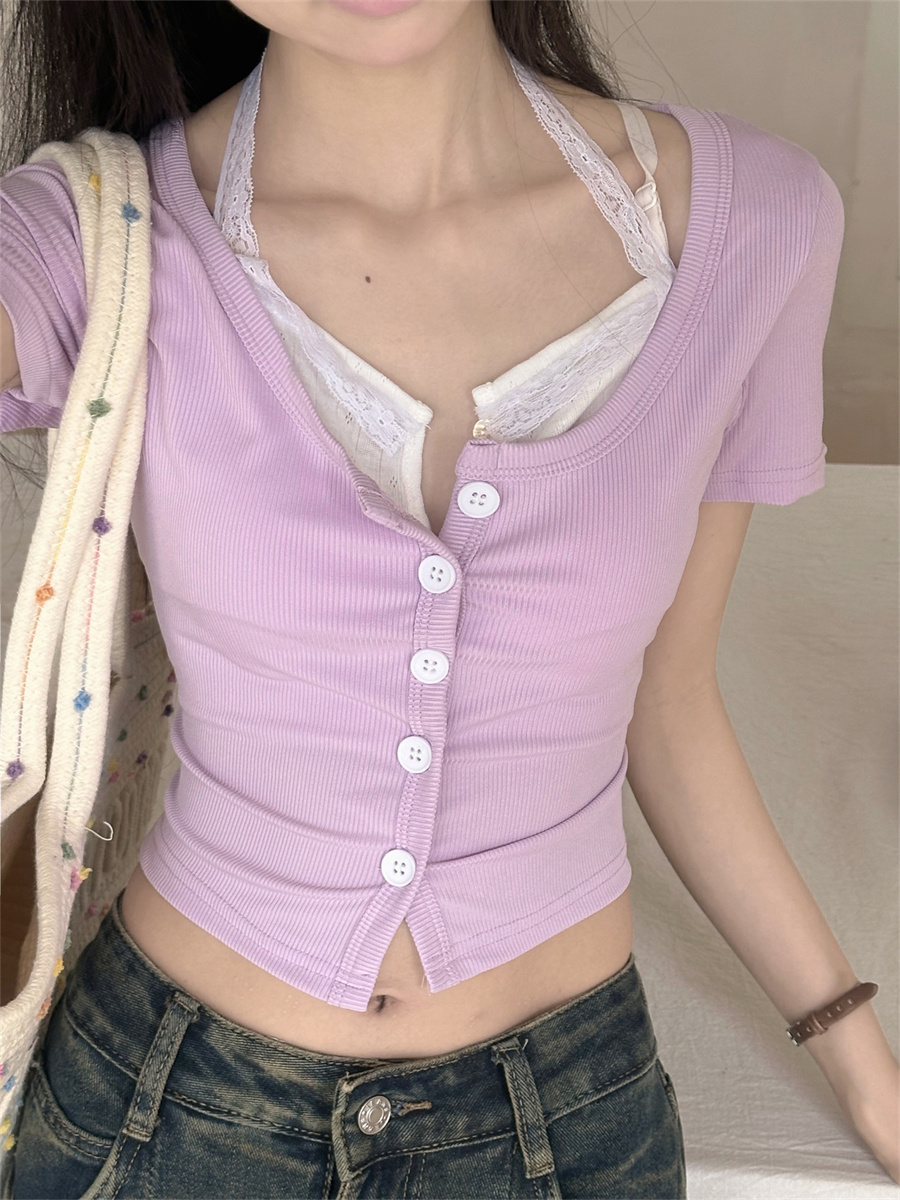 Real shot of lace splicing pure lust style halterneck T-shirt for women, slim fit contrasting color buttoned hem slim top