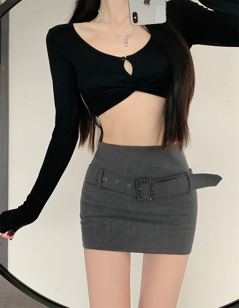 Real shot of sexy hip-hugging high-waist H-shaped Japanese buckle belt slimming tight skirt